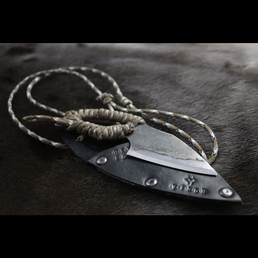 Le Vison neck knife - neck knife couteau neck
